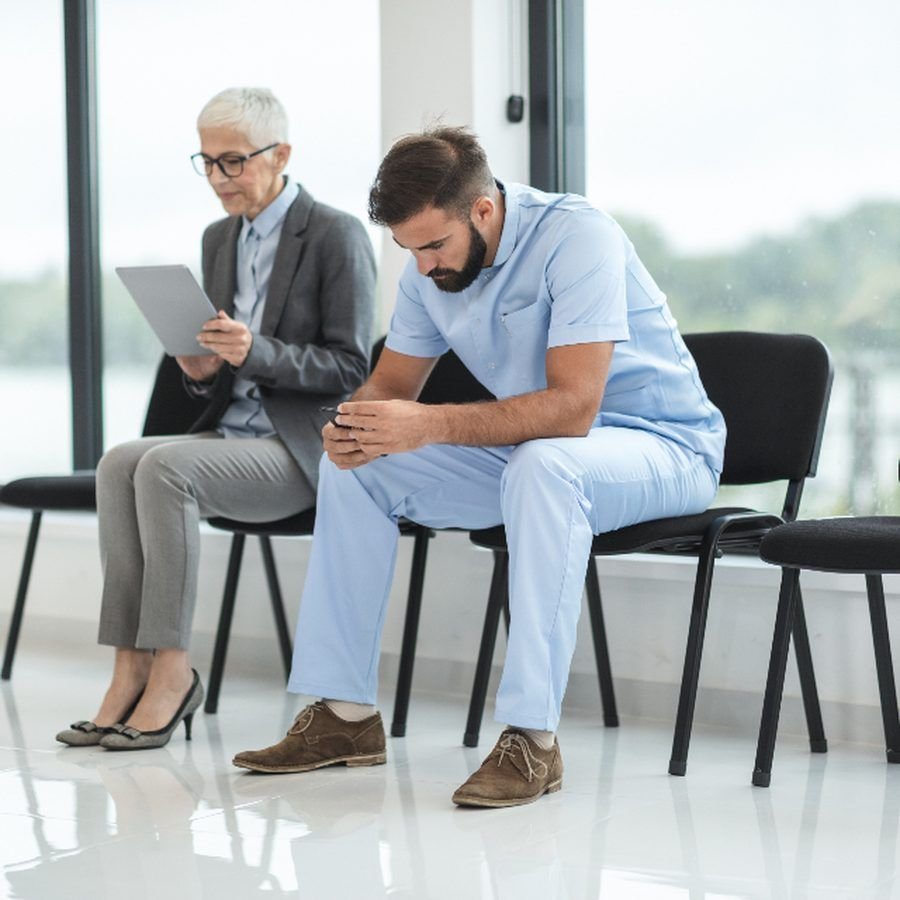 Pacientes en la sala de espera